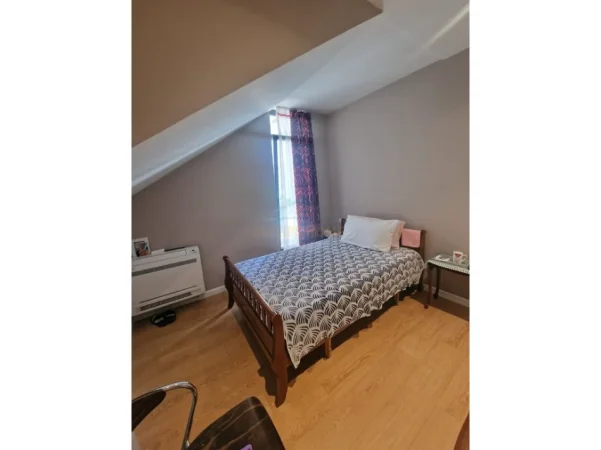 Tirane, jepet me qera Vile , 122 m² 854 € (Porcelan)