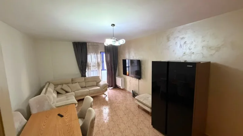 Tirane, jepet me qera apartament 2+1 Kati 4, 97 m² 750 € (Bulevardi Gjergj Fishta)