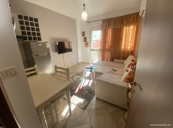 Tirane, jepet me qera apartament 1+1 Kati 2, 65 m² 640 € (Prokop Mima)
