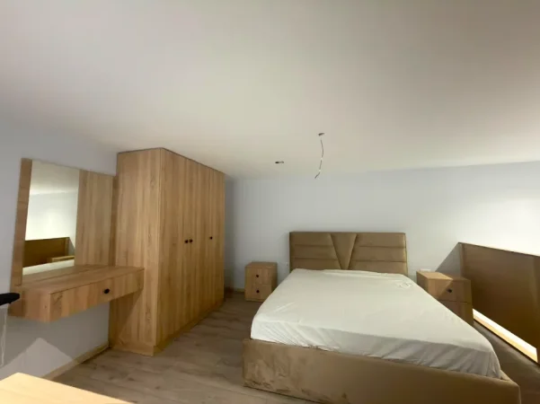 Tirane, jepet me qera apartament 1+1+Ballkon Kati 1, 60 m² 400 € (Golden Park 3 Rruga e Kavajes)