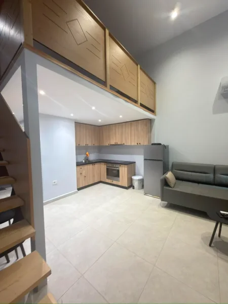Tirane, jepet me qera apartament 1+1+Ballkon Kati 1, 60 m² 400 € (Golden Park 3 Rruga e Kavajes)