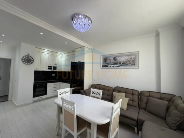 Tirane, shitet apartament 1+1+Aneks+Ballkon Kati 6, 68 m² 137.918 € (Unaza e Re)