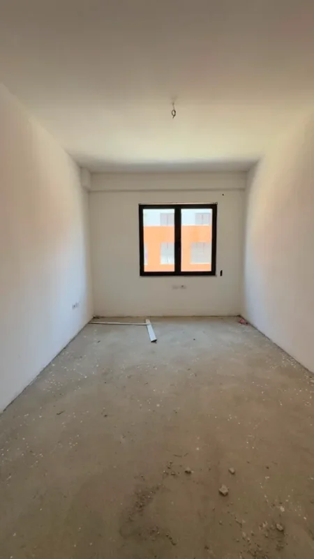 Tirane, shitet apartament 2+1+Aneks+Ballkon Kati 3, 102 m² 148.000 € (qtu)