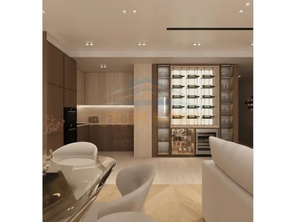 Tirane, shitet apartament 2+1 , 151 m² 890.000 € (Downtown)