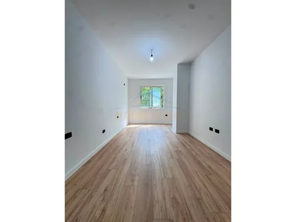 Tirane, shitet apartament 2+1 Kati 1, 100 m² 209.300 € (Don Bosko)