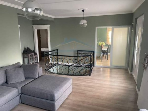 Tirane, shes Vile 4+1+A+BLK Kati 0, 360 m² 320.000 Euro