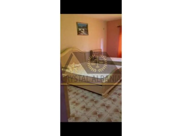 Tirane, jap me qera apartament 2+1+A Kati 2, 100 m² 300 Leke (Rruga Jordan Misja)