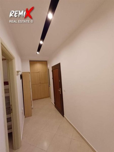 Qerret, shitet apartament 1+1 Kati 3, 60 m² 87.000 Euro (QERRET)