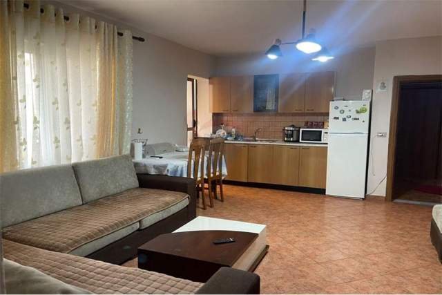 Tirane, shitet apartament 3+1 Kati 4, 108 m² 98.000 Euro (Ali Dem)
