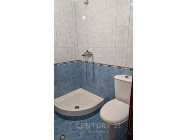 Tirane, jap me qera apartament 2+1 Kati 4, 100 m² 700 Euro (rruga elbasanit)