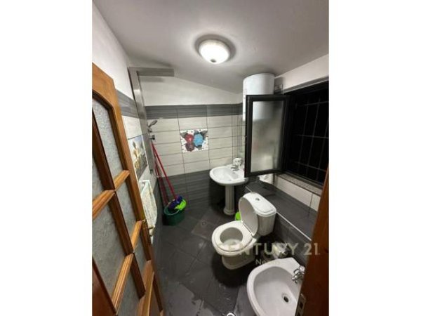Tirane, jepet me qera apartament 2+1+BLK Kati 4, 72 m² 600 Euro (Myslym Shyri)