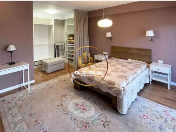Tirane, jepet me qera apartament duplex 3+1+BLK Kati 1, 189 m² 1.800 Euro (Kodra e Diellit 2)