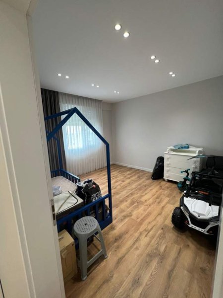 Tirane, shitet apartament 2+1+A+BLK Kati 8, 105 m² 150.000 Euro (Kompleksi Malazian - Casa Italia)