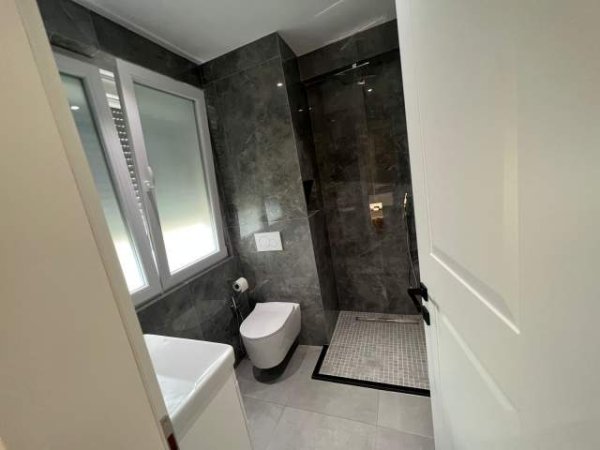 Tirane, shitet apartament 2+1+A+BLK Kati 8, 105 m² 150.000 Euro (Kompleksi Malazian - Casa Italia)