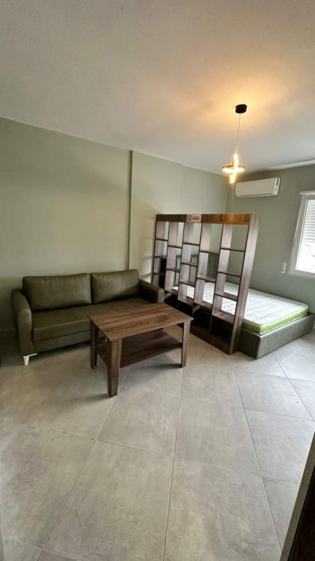 Tirane, jepet me qera garsonier 50 m² 400 Euro (Don Bosko)