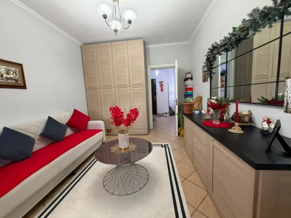 Tirane, shitet apartament 3+1 Kati 10, 137 m² 411.600 € (Rruga Sami Frashëri , Blloku)