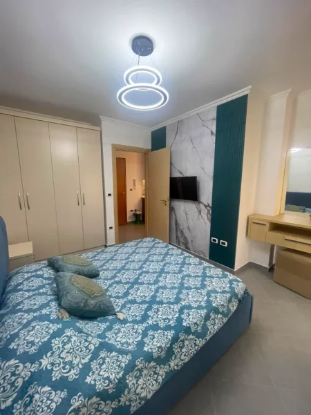 Tirane, jepet me qera apartament 1+1+Ballkon Kati 1, 58 m² 420 € (Astir)