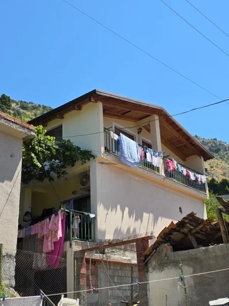 🏡 SHËNGJIN, SHITET SHTËPI 2.5 KATE