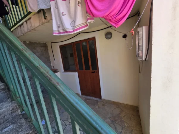 🏡 SHËNGJIN, SHITET SHTËPI 2.5 KATE