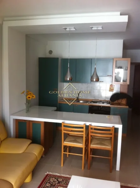 Tirane, jepet me qera apartament , 60 m² (rruga e ambasadave)