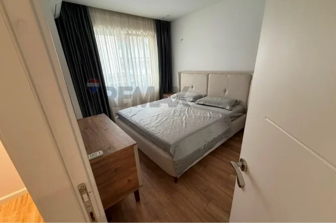 Tirane, jepet me qera apartament , 82 m² 750 € 