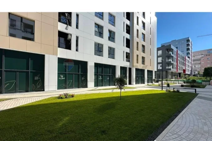 Tirane, jepet me qera apartament , 56 m² 600 € 