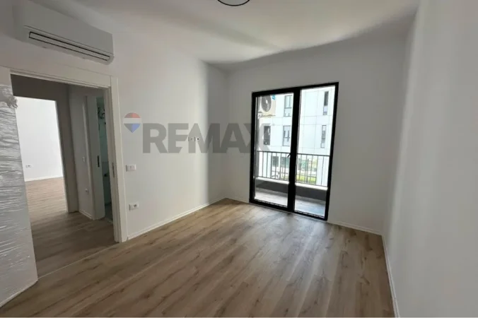 Tirane, jepet me qera apartament , 56 m² 600 € 