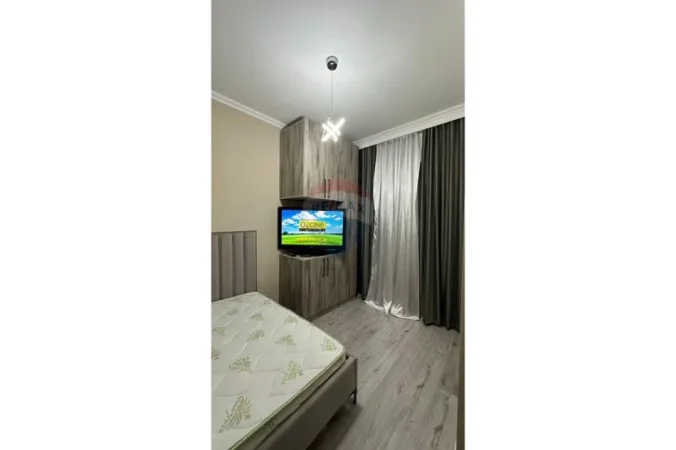 Tirane, jepet me qera apartament , 65 m² 690 € 