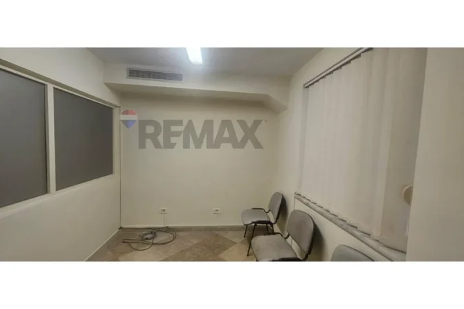 Tirane, jepet me qera , 60 m² 600 € (Blv Barrjam Curri)
