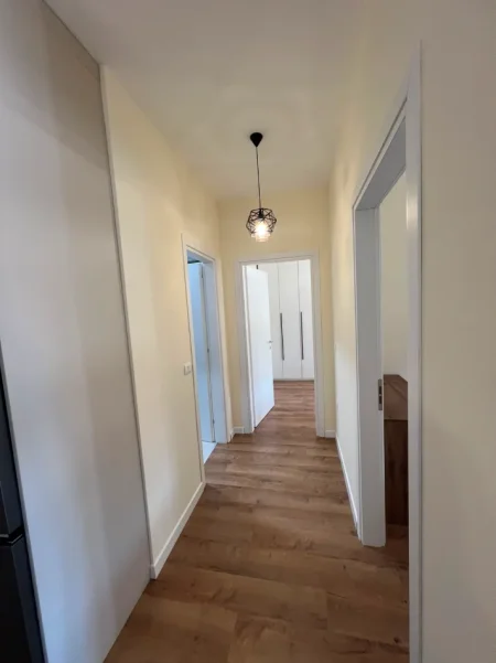 Tirane, jepet me qera apartament 2+1+Aneks+Ballkon Kati 2, 104 m² 750 € (Rruga Memo Meto)