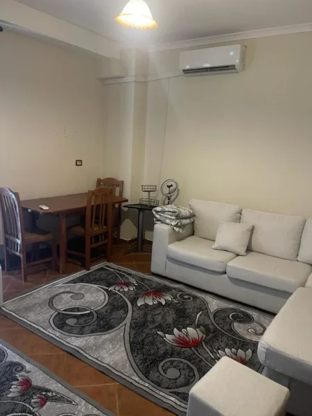 Tirane, jepet me qera apartament 1+1 Kati 2, 55 m² 420 € (Misto Mame)