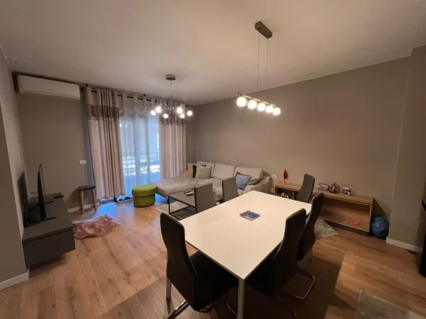 Tirane, shitet apartament 2+1+Aneks+Ballkon Kati 5, 110 m² 287.000 € (Harry Fultz)