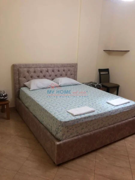 Tirane, jepet me qera apartament 1+1+Ballkon Kati 3, 60 m² 450 € (Don Bosko)