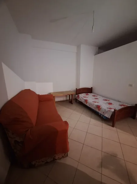 Tirane, jepet me qera apartament 2+1 Kati 4, 107 m² (ASTIR)