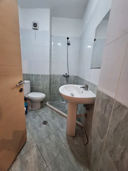 Tirane, jepet me qera apartament 2+1 Kati 4, 107 m² (ASTIR)