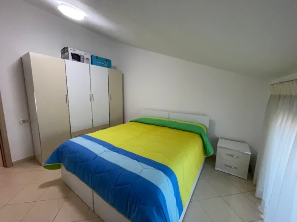 Tirane, shitet apartament 2+1+Ballkon Kati 6, 136 m² 180.000 € (Lanabregas)
