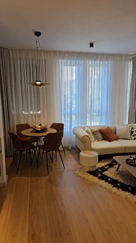 Pogradec, shitet apartament 1+1+Ballkon Kati 0, 61 m² 110.000 € (Tushemisht)