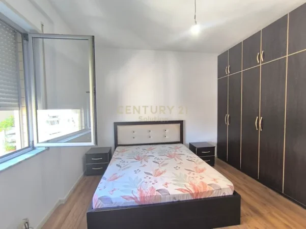 Tirane, jap me qera apartament 2+1+Ballkon Kati 7, 122 m² 570 € (Rr Teodor Keko)
