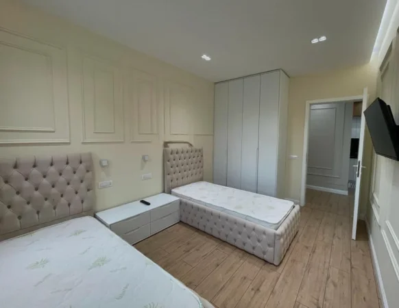 Tirane, jepet me qera apartament 2+1+Ballkon Kati 2, 99 m² 1.400 € (LIQENI I THATE)