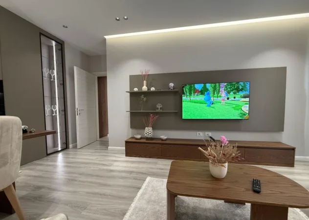 Tirane, jepet me qera apartament 1+1 Kati 4, 75 m² 700 € (Rruga Dritan Hoxha)