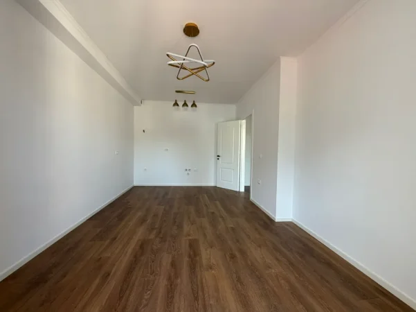 Tirane, shitet apartament 1+1 Kati 3, 58 m² 128.000 € (RRUGA DRITAN HOXHA)