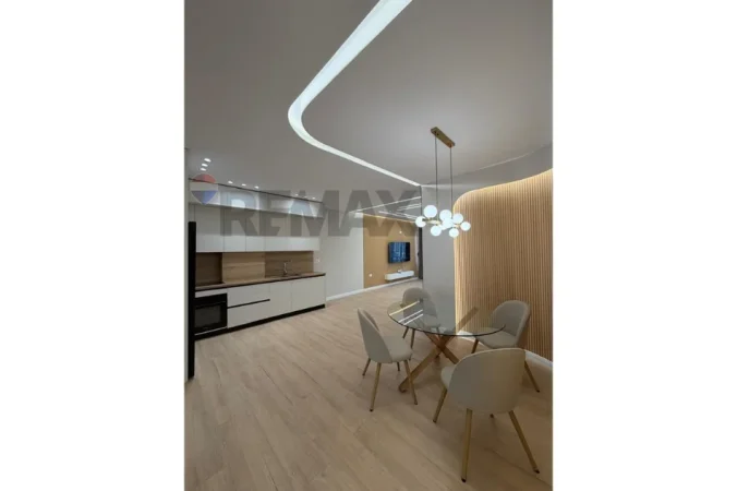 Tirane, shitet apartament 2+1 , 114 m²  (Yzberisht)