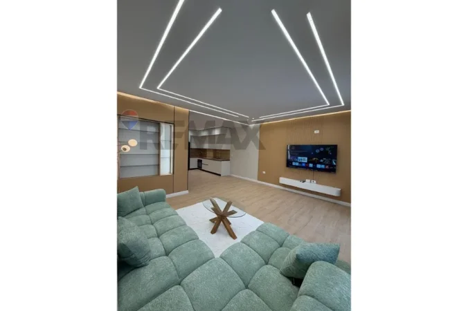 Tirane, shitet apartament 2+1 , 114 m²  (Yzberisht)