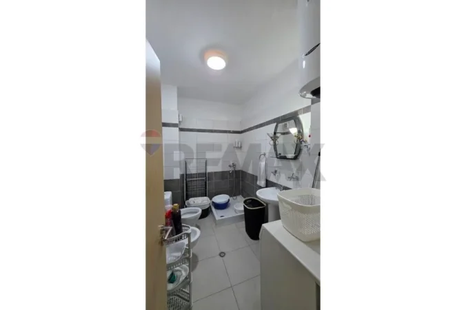 Tirane, shitet apartament 2+1 Misto Mame, kmy