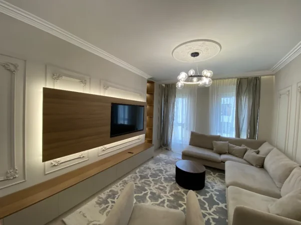 Tirane, jap me qera apartament 1+1 Kati 5, 70 m² 690 € (21 Dhjetori)