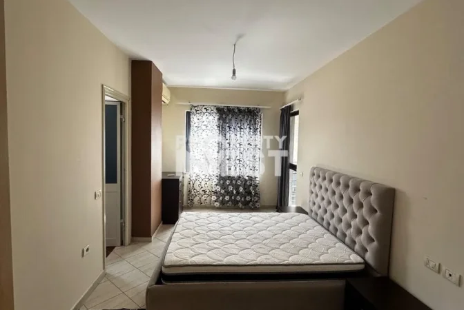 Tirane, jepet me qera apartament 2+1 Kati 4, 100 m² 450 € (Astir rrethi Ozon)