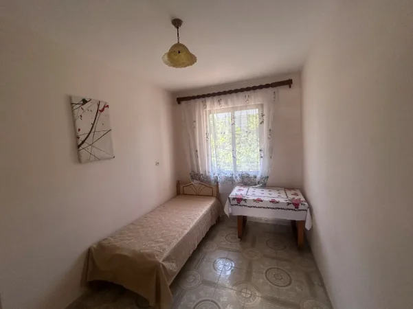 Tirane, jepet me qera apartament 2+1 Kati 0, 1 m² 450 € (Rrruga Mihal Grahmeno)