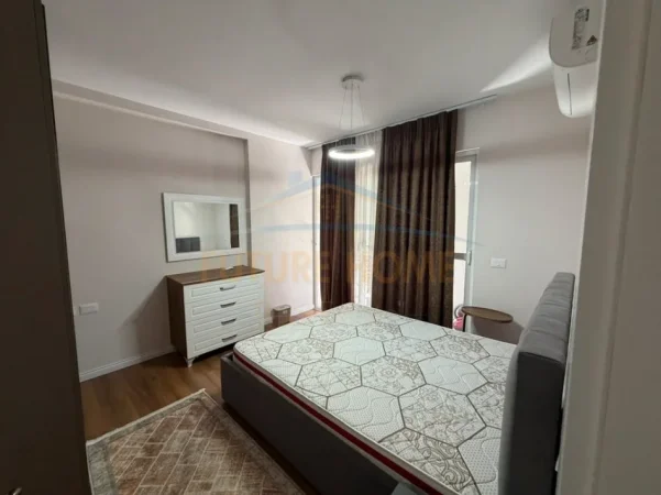 Tirane, jepet me qera apartament 2+1 Kati 2, 67 m² 750 € (Rruga e Barrikadave)