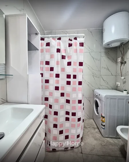 Tirane, jepet me qera apartament 1+1 Kati 5, 500 € 