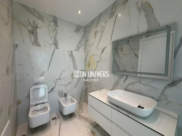 Tirane, jepet me qera apartament Vile 3 Katshe Kati 4, 277 m² 2.500 € (Forest Residence, Liqeni i Thatë)